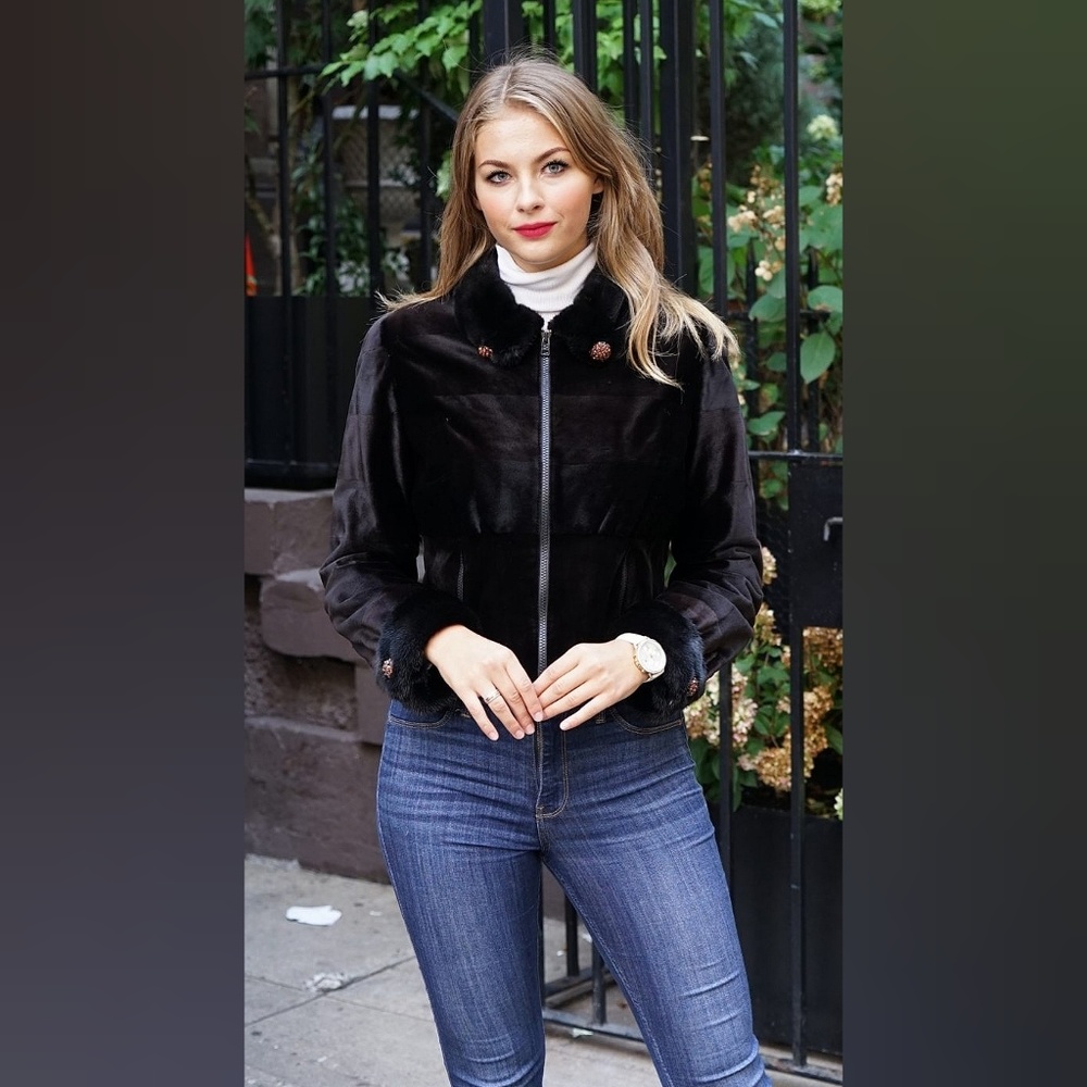 Mint Pre-owned Black Sheared Mink Jacket